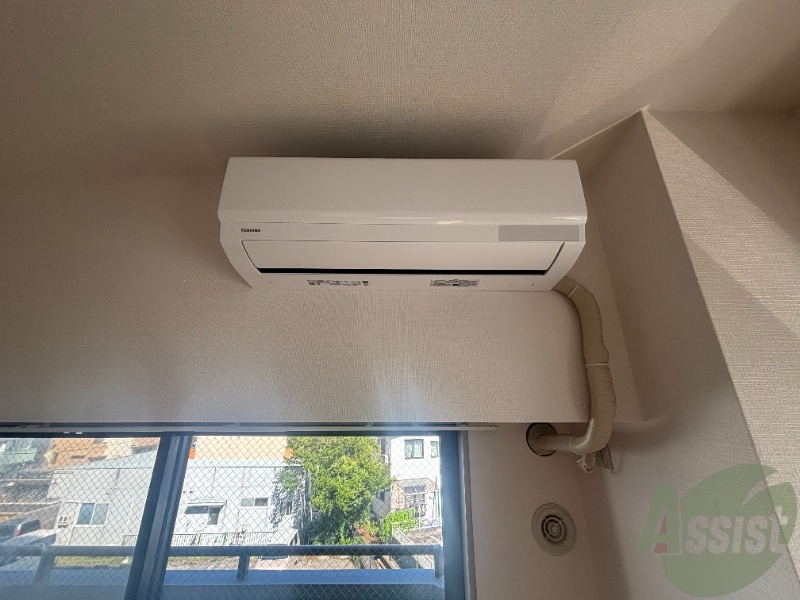 その他設備　リビングにエアコンが付いているため部屋の温度の調節が可能です