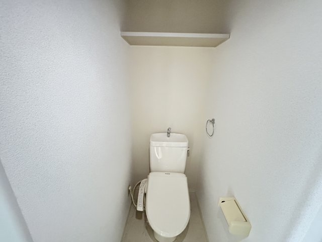 トイレ　落ち着いたトイレです