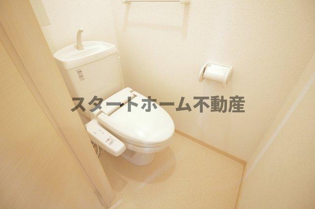 トイレ　シンプルで使いやすいトイレです