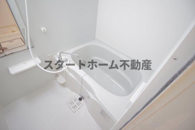 バス・シャワールーム　お風呂で日々の疲れを落としましょう