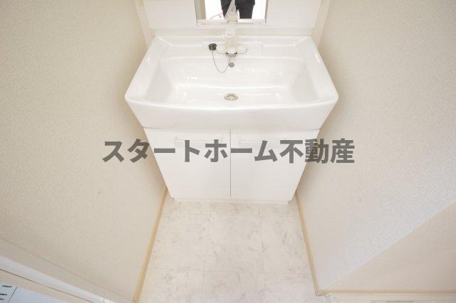洗面設備　広い洗面スペース