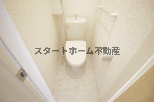 トイレ　清潔感のあるトイレです