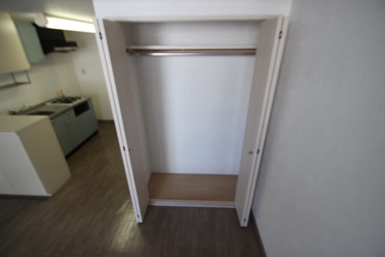 収納　※別部屋の写真です