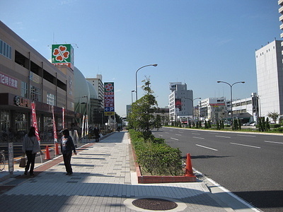 スーパー　ライフ春日野道店（スーパー）まで370m