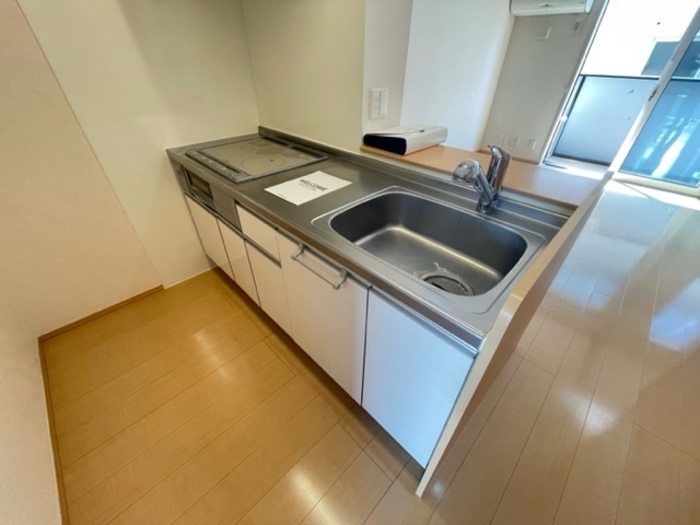 キッチン　※他部屋参考写真