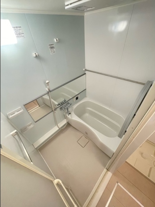 バス・シャワールーム　※他部屋参考写真