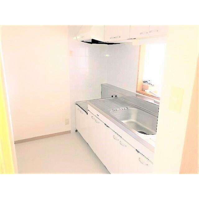 キッチン　※前回募集時の写真になります