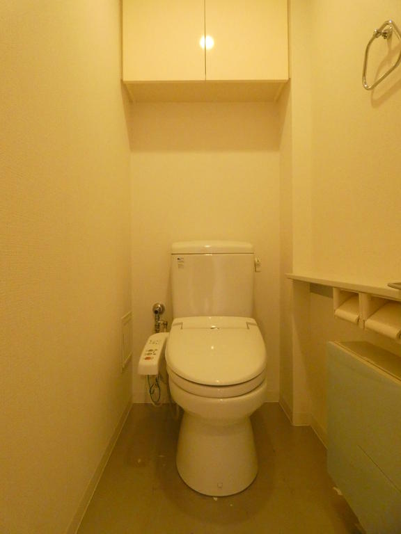 トイレ　※別部屋の参考写真です。