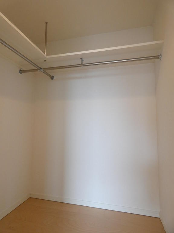 収納　※別部屋の参考写真です。