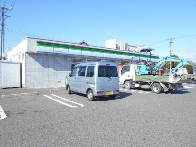 コンビニ　ファミリーマート 岐阜六条店（コンビニ）まで319m