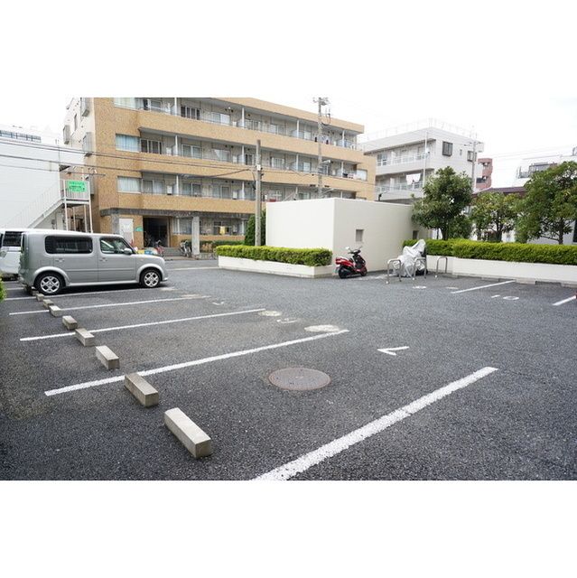 駐車場　☆駐車場☆