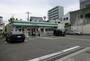 コンビニ　ファミリーマート 本田みなと通店（コンビニ）まで211m