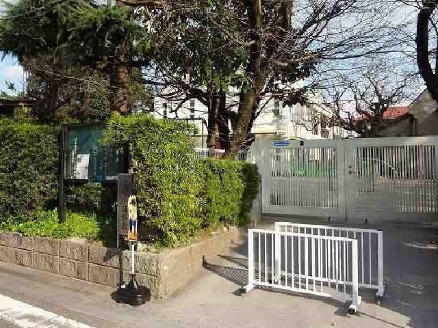 幼稚園・保育園　小城幼稚園（幼稚園・保育園）まで1300m
