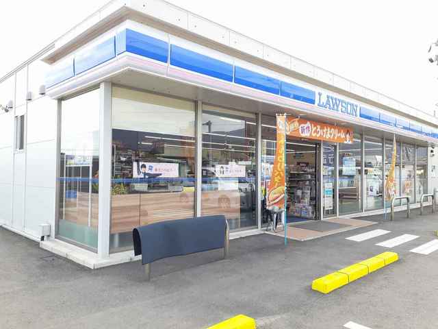 コンビニ　ローソン小城駅前店（コンビニ）まで550m