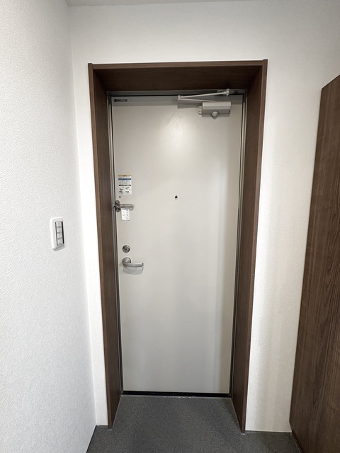 PUERTA東門前の玄関写真