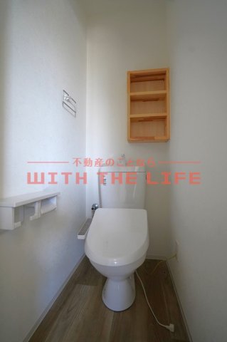 トイレ　落ち着いたトイレです