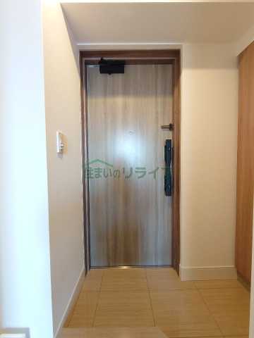 メゾンカルム日本橋馬喰町の玄関写真