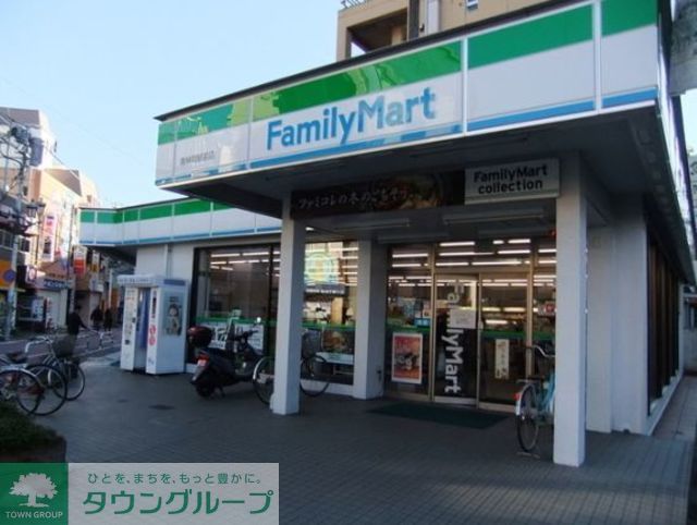 コンビニ　ファミリーマート南林間駅前店（コンビニ）まで710m
