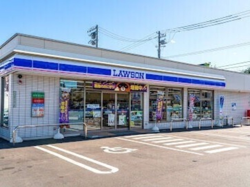 コンビニ　ローソン札幌北14条店（コンビニ）まで385m