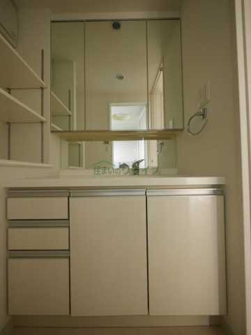 洗面設備　※参考写真です。同じ間取りの別部屋になります。