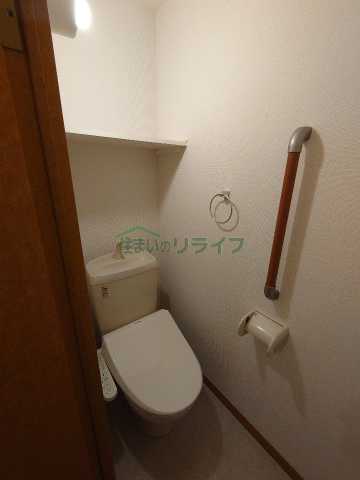 レオパレスビボのトイレ写真