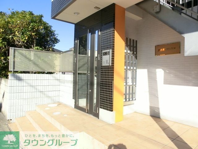 エントランス　お問合せはタウンハウジングまで！※現地待合わせ相談可能