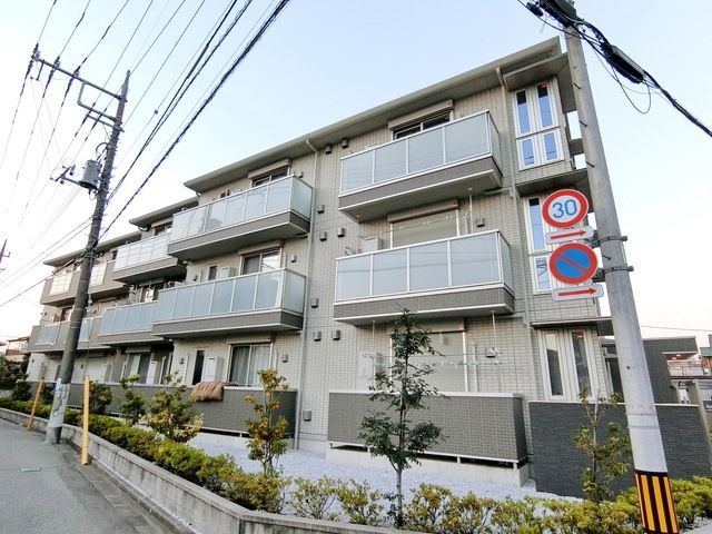 建物外観　☆防犯面配慮型住宅☆オートロック☆