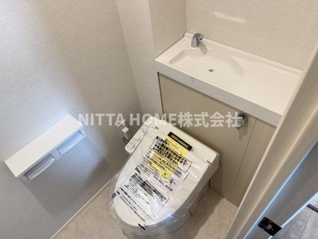 トイレ　タンクレストイレ&ウォシュレット付き●