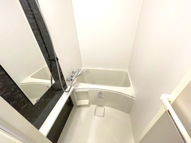 バス・シャワールーム　イメージとして同建物他部屋を表示しています
