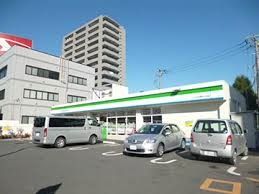 コンビニ　ファミリマートさいたま根岸5丁目店（コンビニ）まで179m
