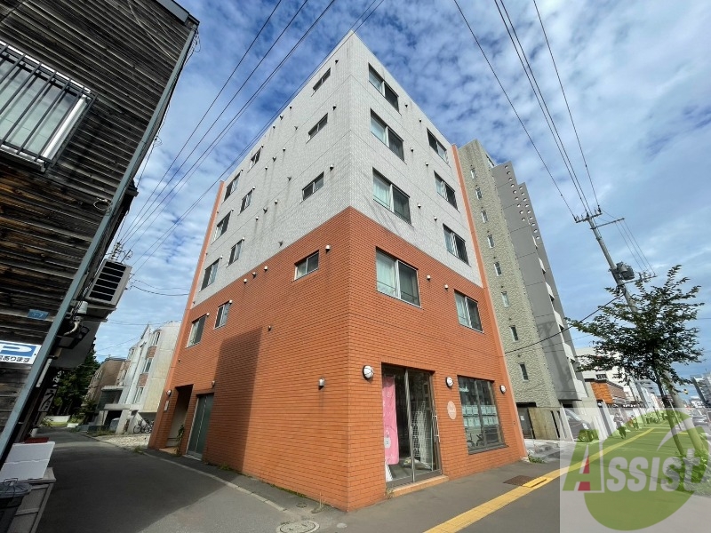 建物外観　札幌市西区琴似一条「ＣＡＳＡ　ＣＯＭＯＤＯ」