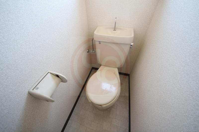 トイレ　清潔感のあるトイレです