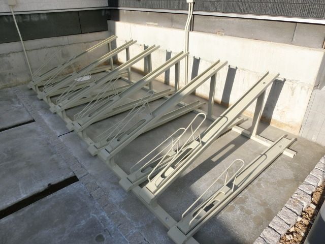 その他共有部分　自転車はこちらに