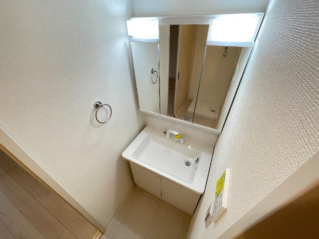 洗面設備　お洒落なデザイン！