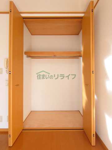 収納　リライフ下北沢店