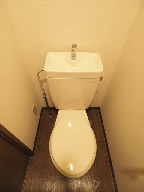 万宝マンションのトイレ写真