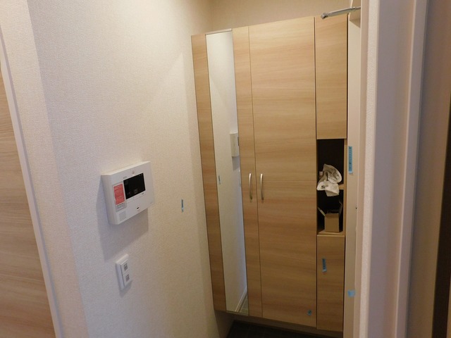 収納　シューズボックス