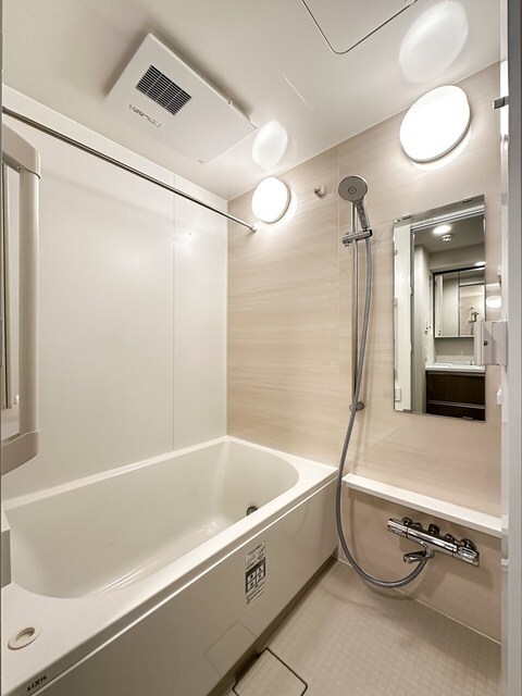 バス・シャワールーム　※写真は同タイプ住戸です。