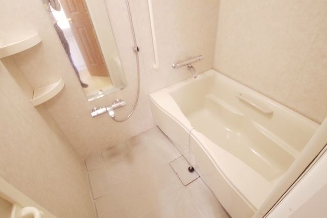 バス・シャワールーム　★お部屋探しはタウンハウジング稲田堤店まで★