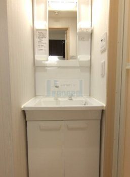 洗面設備　※別部屋参考写真※現況優先です