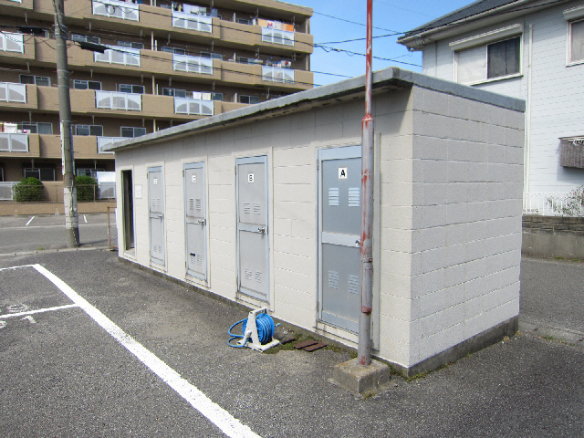 鳴門市 6階建 築44年の外観写真