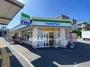 コンビニ　ファミリーマート　鶴ヶ峰店（コンビニ）まで576m