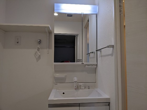 洗面設備　※別部屋の写真です