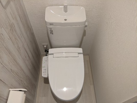 トイレ　※別部屋の写真です