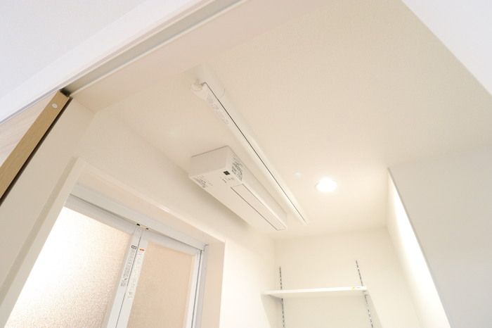 その他設備　部屋干しファン完備で天候を気にせずお洗濯できます！