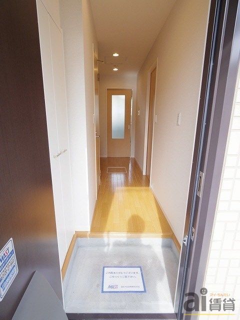 コンフォールIの玄関写真