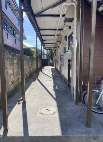 西武新宿線 野方駅 徒歩7分 2階建 築43年の外観写真