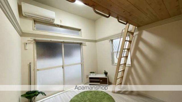ＪＲ宇野線 大元駅 徒歩13分 2階建 築38年の居間写真