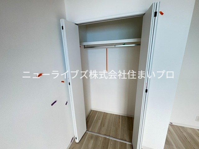 イノベ寝屋川大利町の内装写真