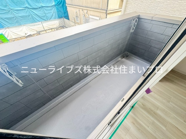 イノベ寝屋川大利町の内装写真